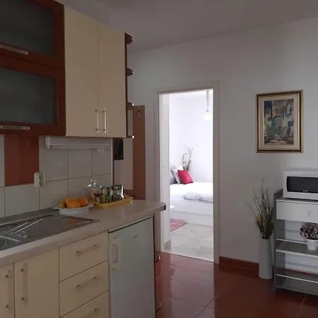 아파트마니 마린카 비스코비치