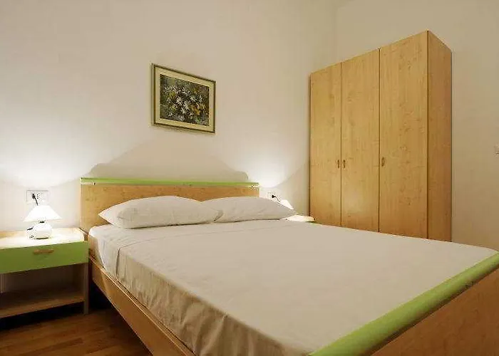 Marinka Viskovic Hvar Town