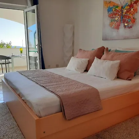 Marinka Viskovic Apartament Hvar Town