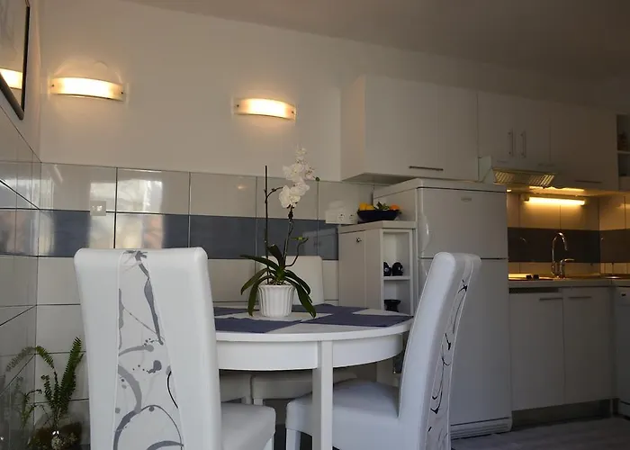 Marinka Viskovic Hvar Town